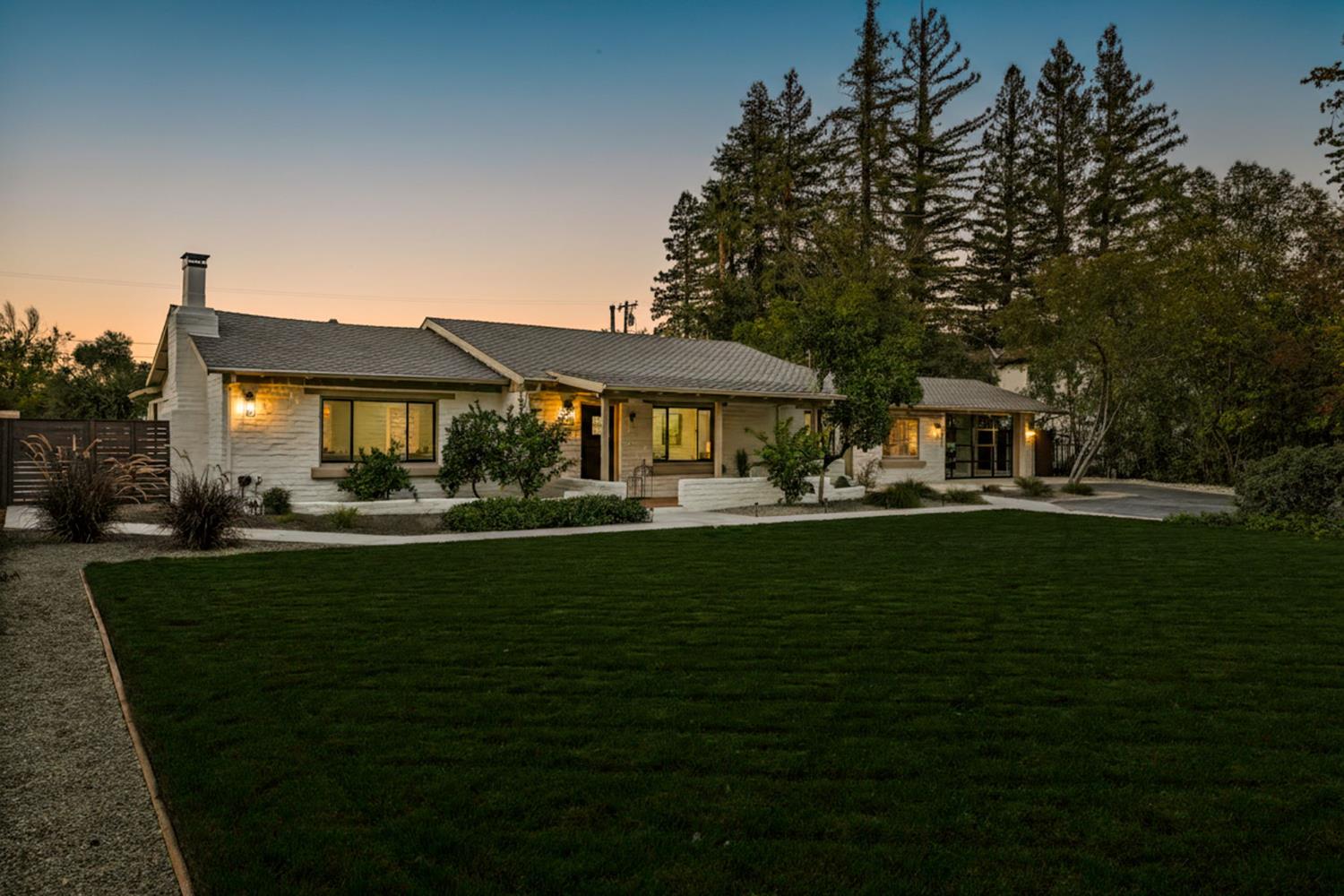 4313 Sierra Madre Drive