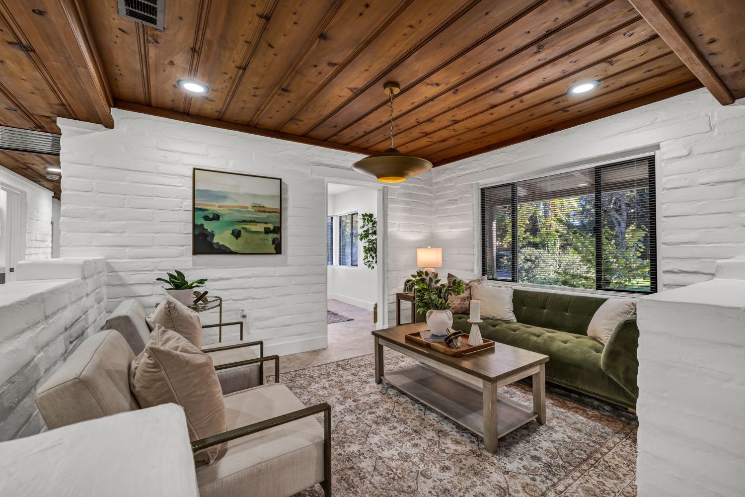 4313 Sierra Madre Drive