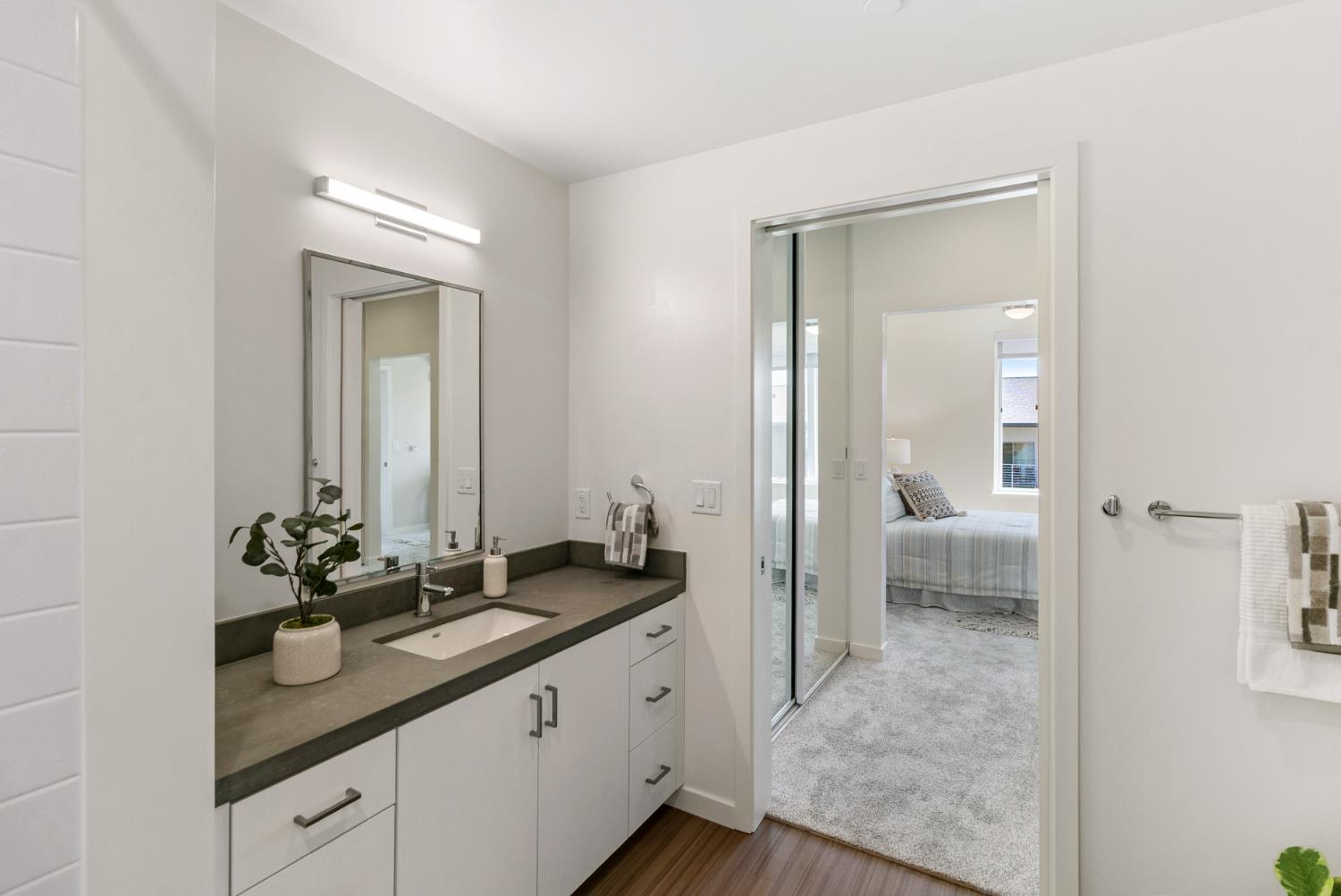 330 G Street 309