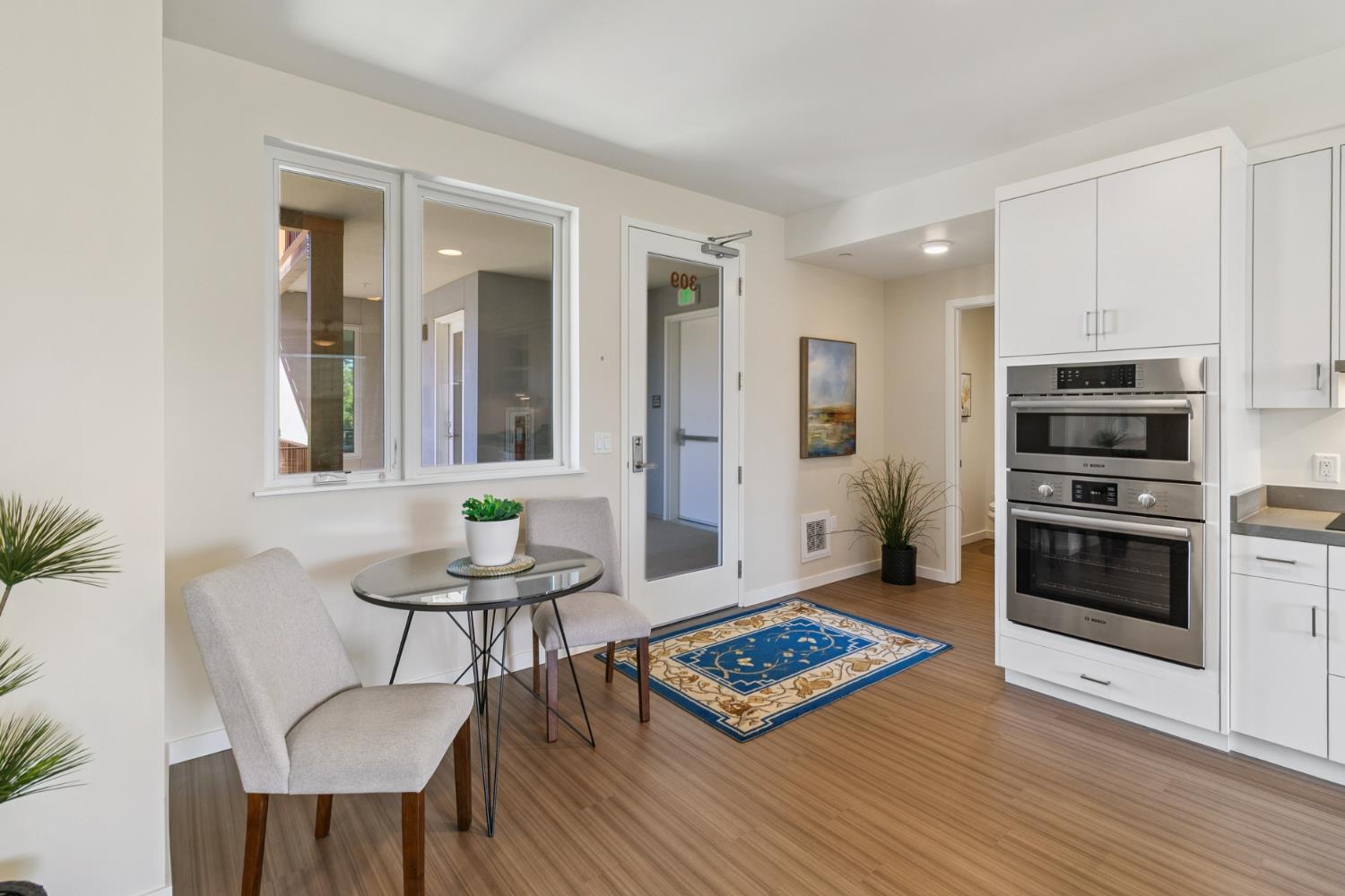 330 G Street 309