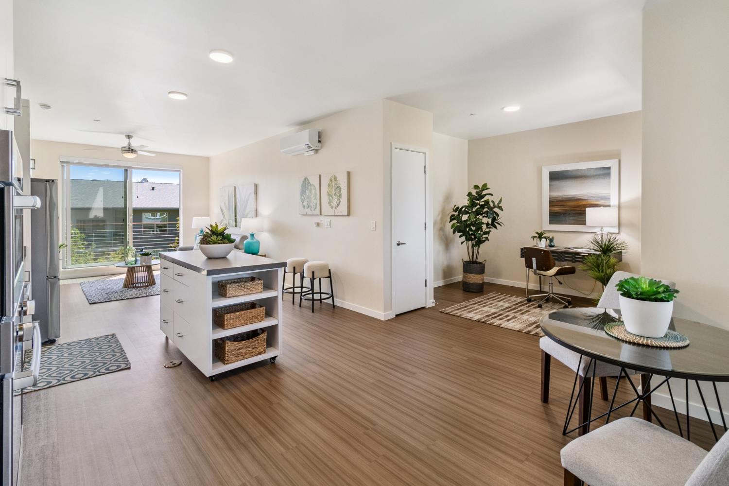 330 G Street 309