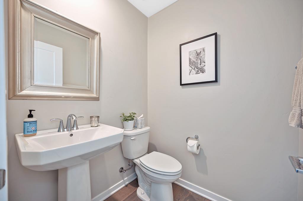 9 Fischbacher Street