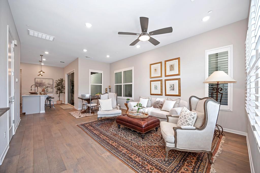 9 Fischbacher Street