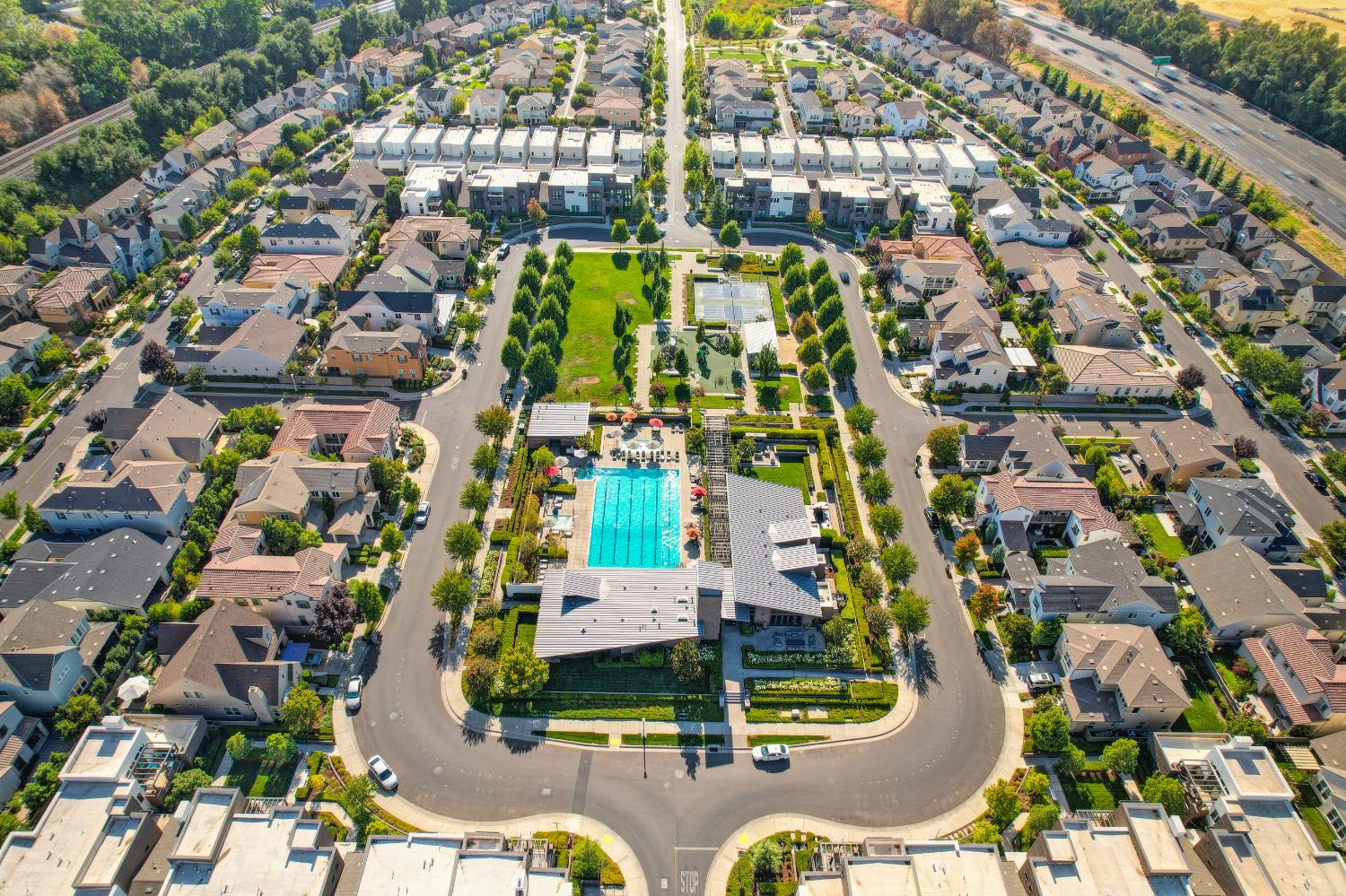 9 Fischbacher Street