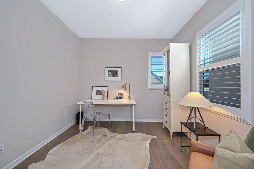 9 Fischbacher Street