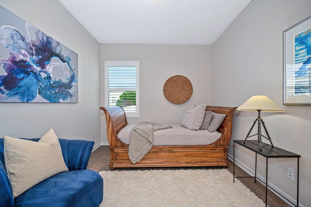 9 Fischbacher Street