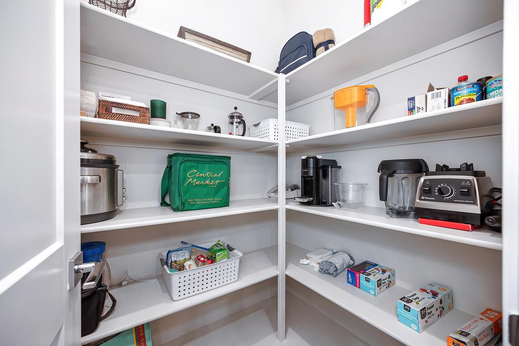 9 Fischbacher Street