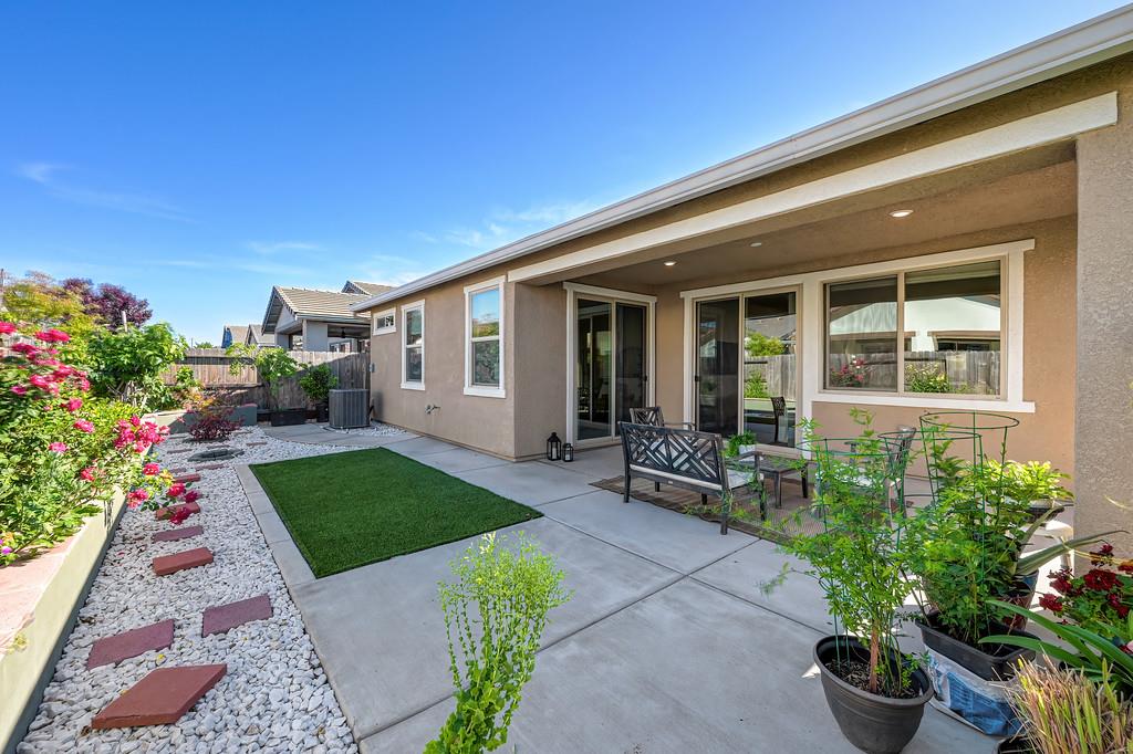 9096 Vervain Way