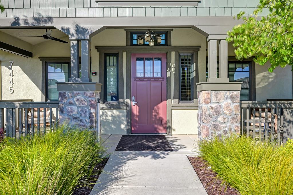 9096 Vervain Way