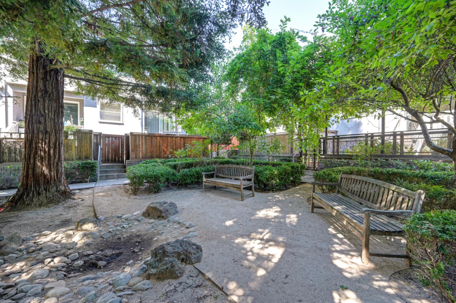 1930 10 Street