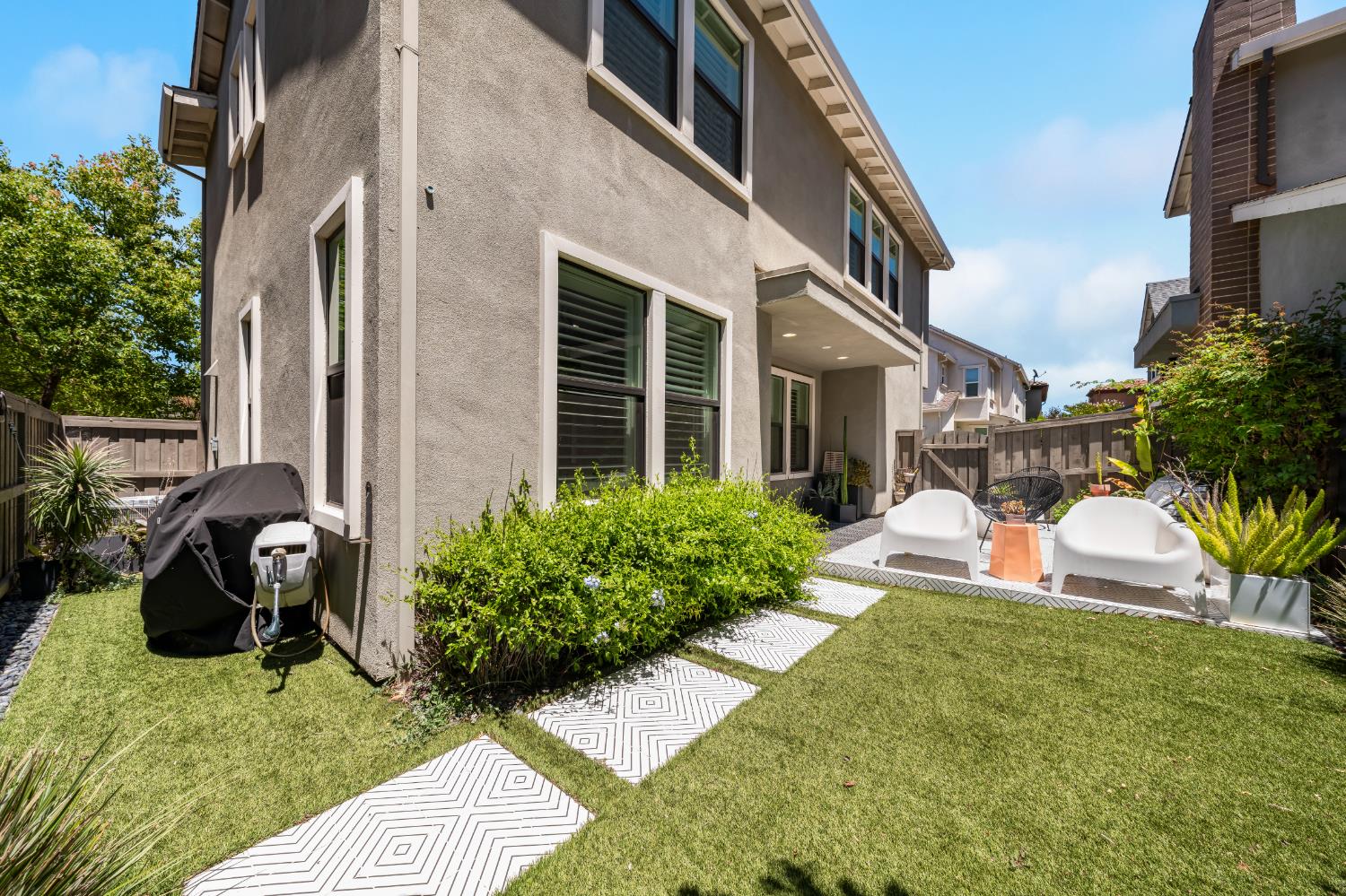 3318 Dullanty Way