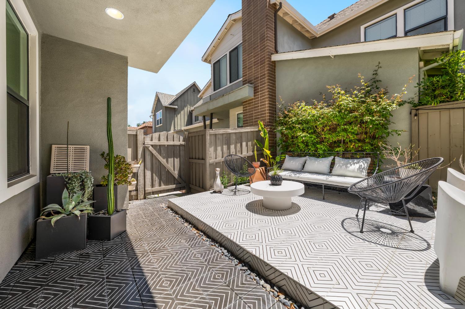 3318 Dullanty Way