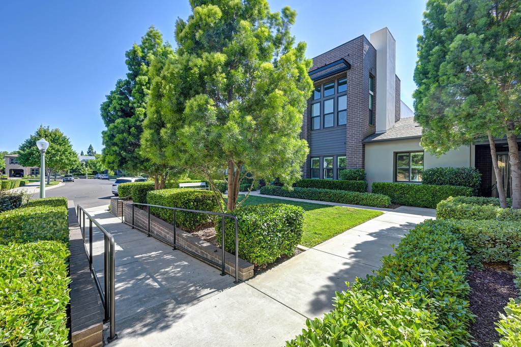 3231 Mckinley Village Way