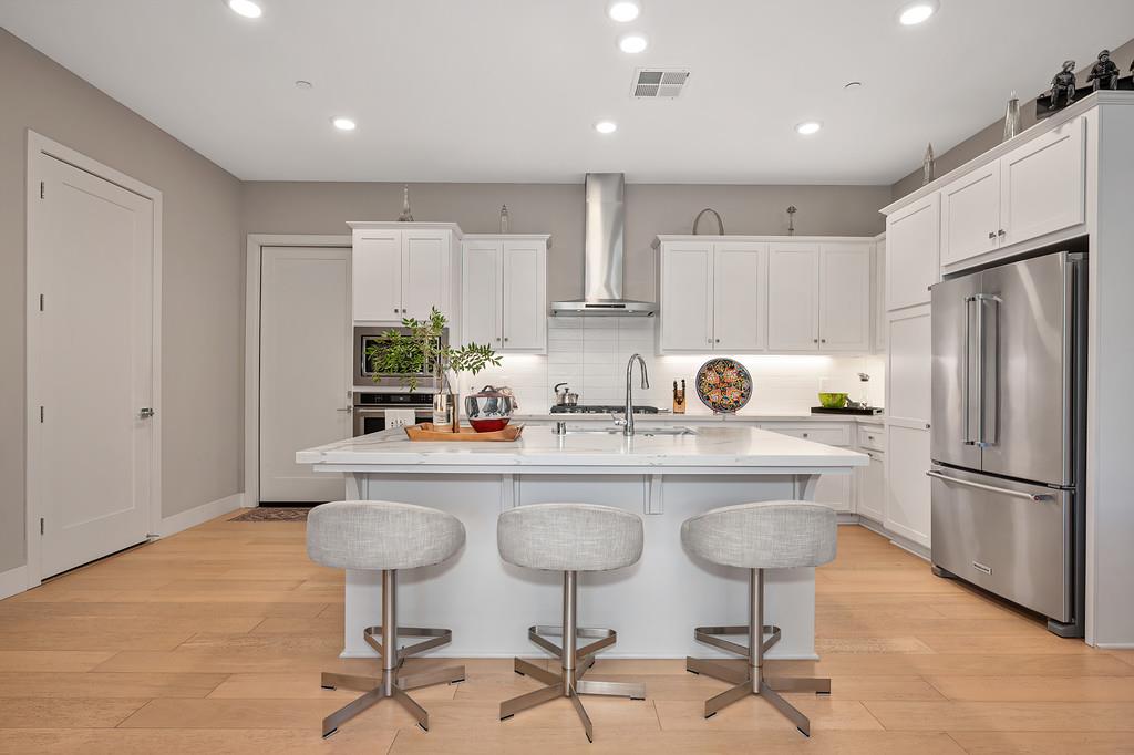 3231 Mckinley Village Way