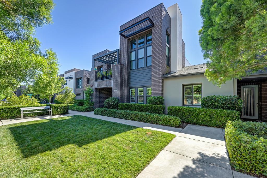 3231 Mckinley Village Way