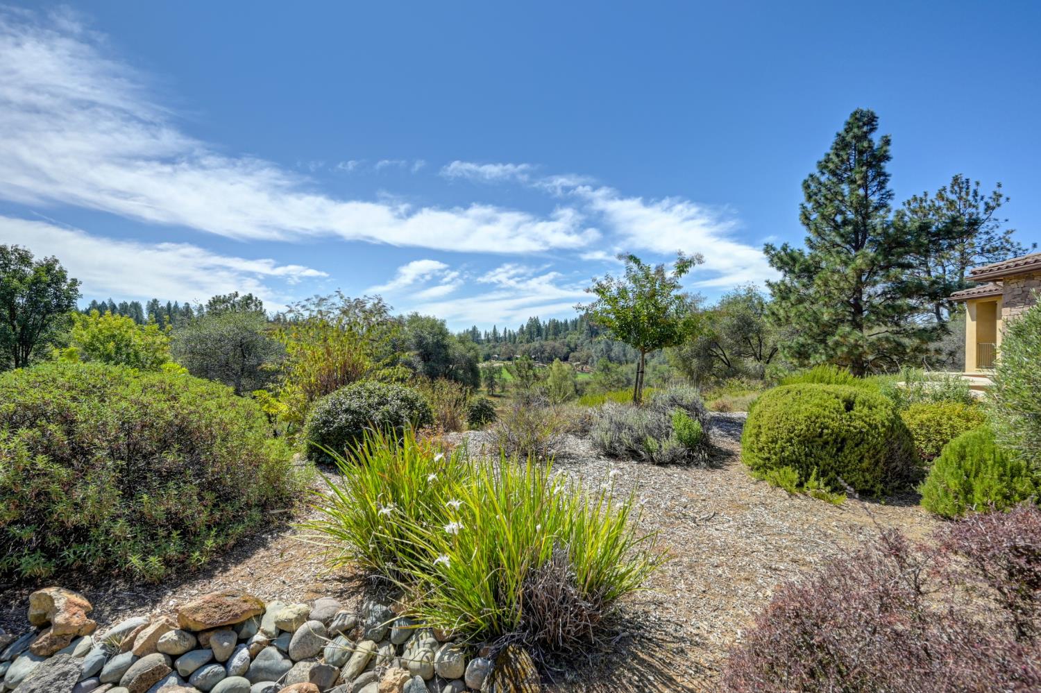 1480 Lodge View Drive