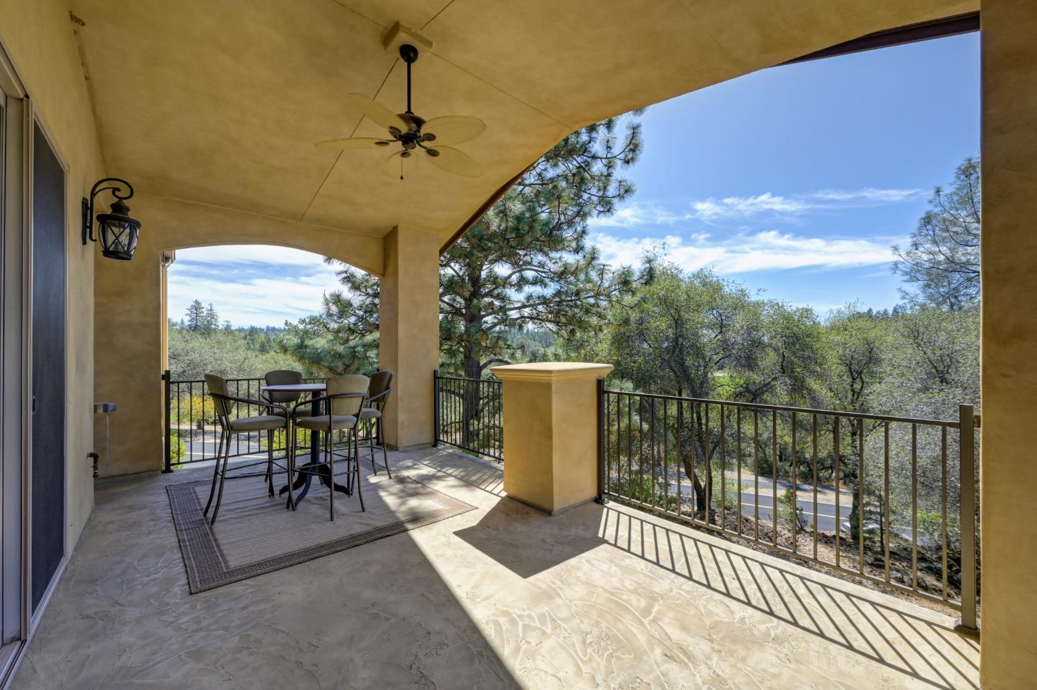 1480 Lodge View Drive
