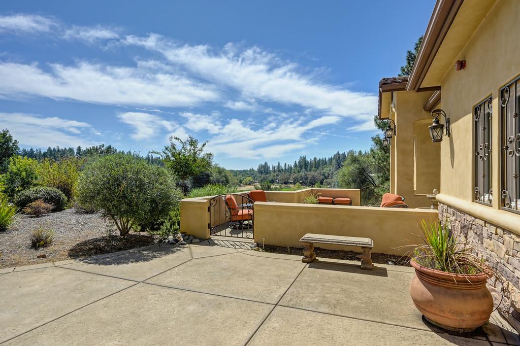 1480 Lodge View Drive