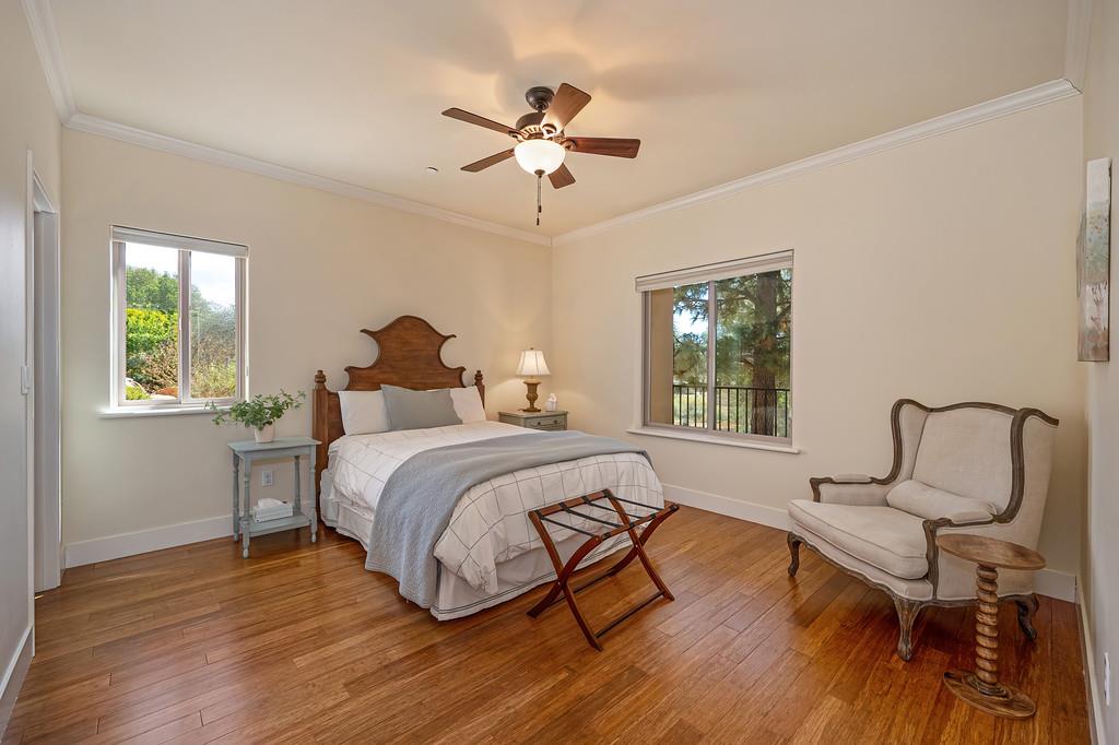 1480 Lodge View Drive