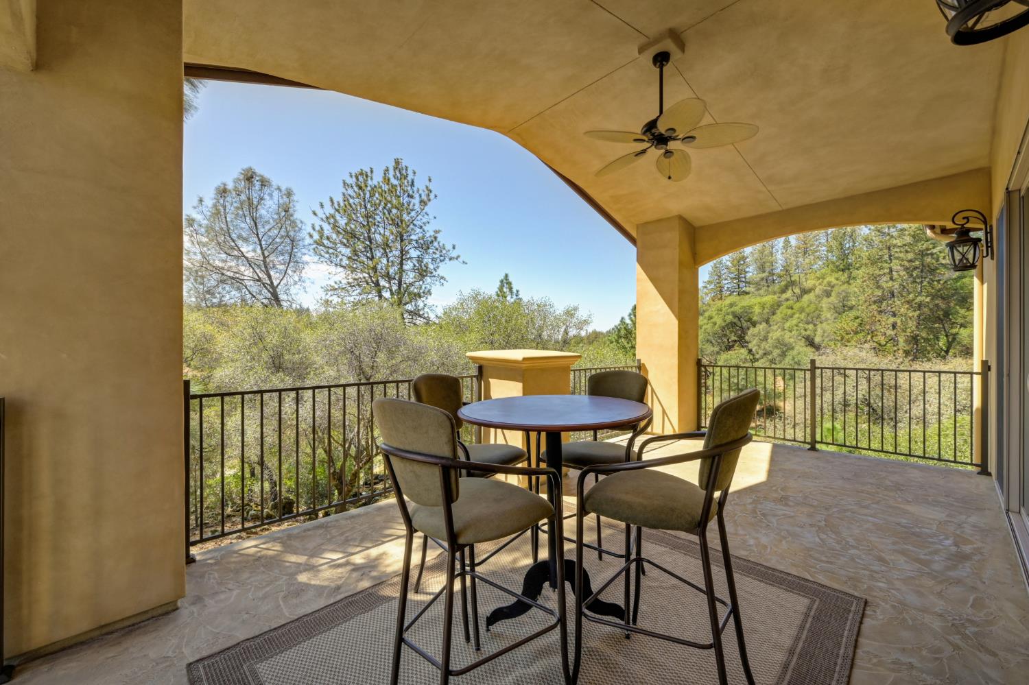 1480 Lodge View Drive