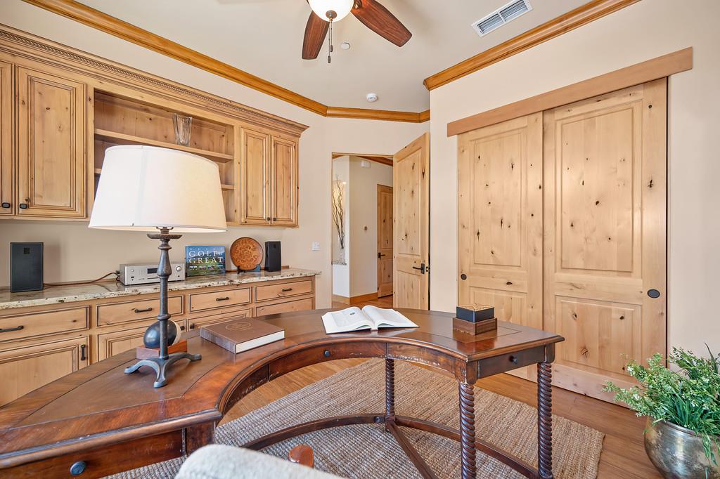 1480 Lodge View Drive