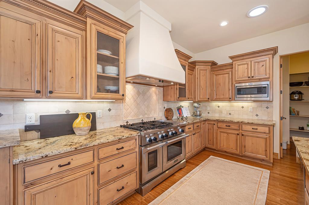 1480 Lodge View Drive