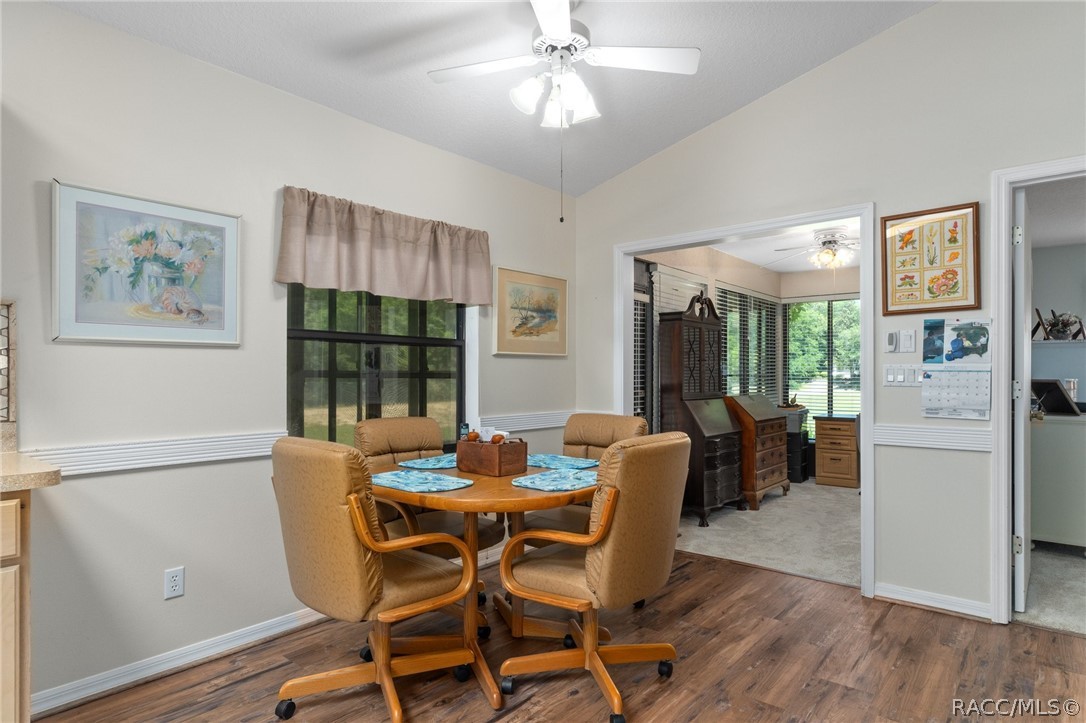 6415 lexington Drive