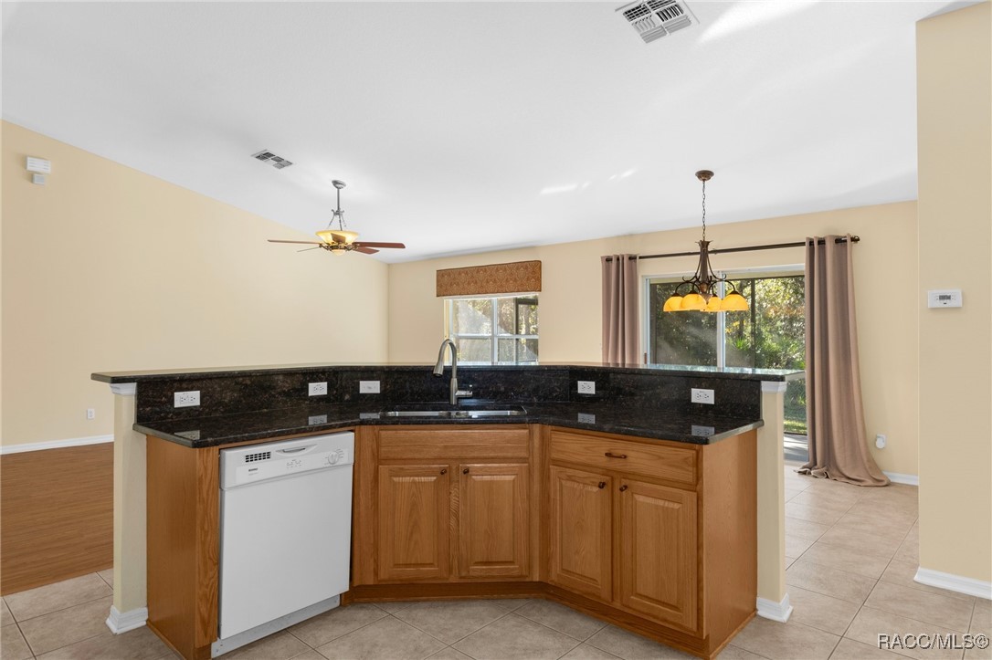 14 Laurelcherry Court