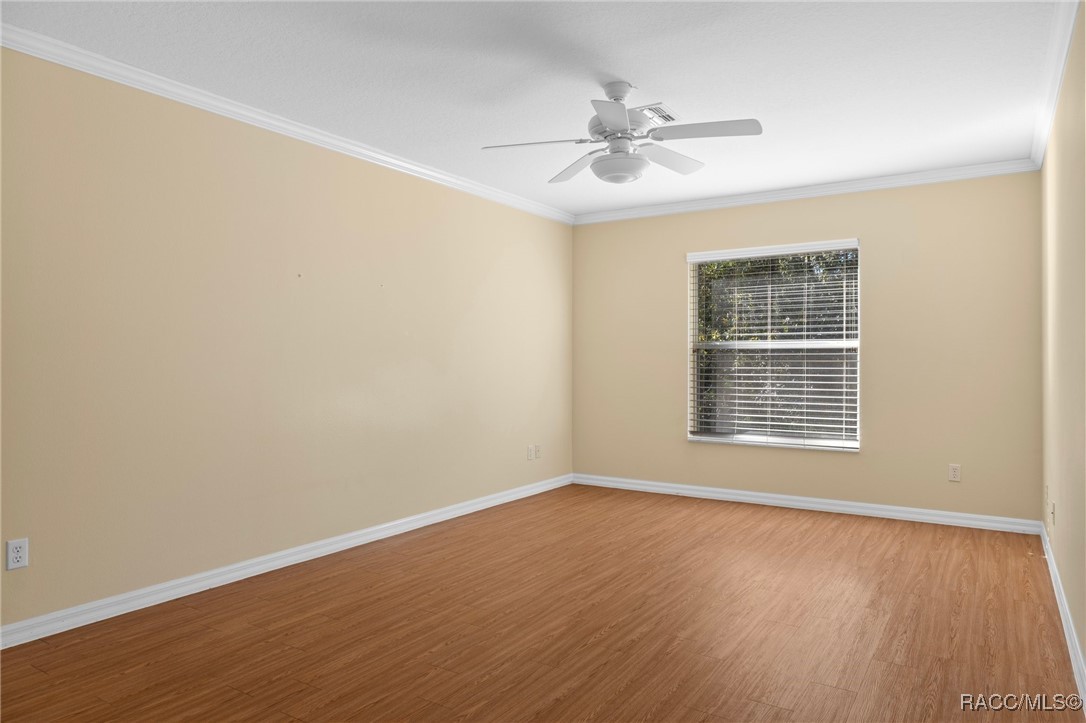 14 Laurelcherry Court