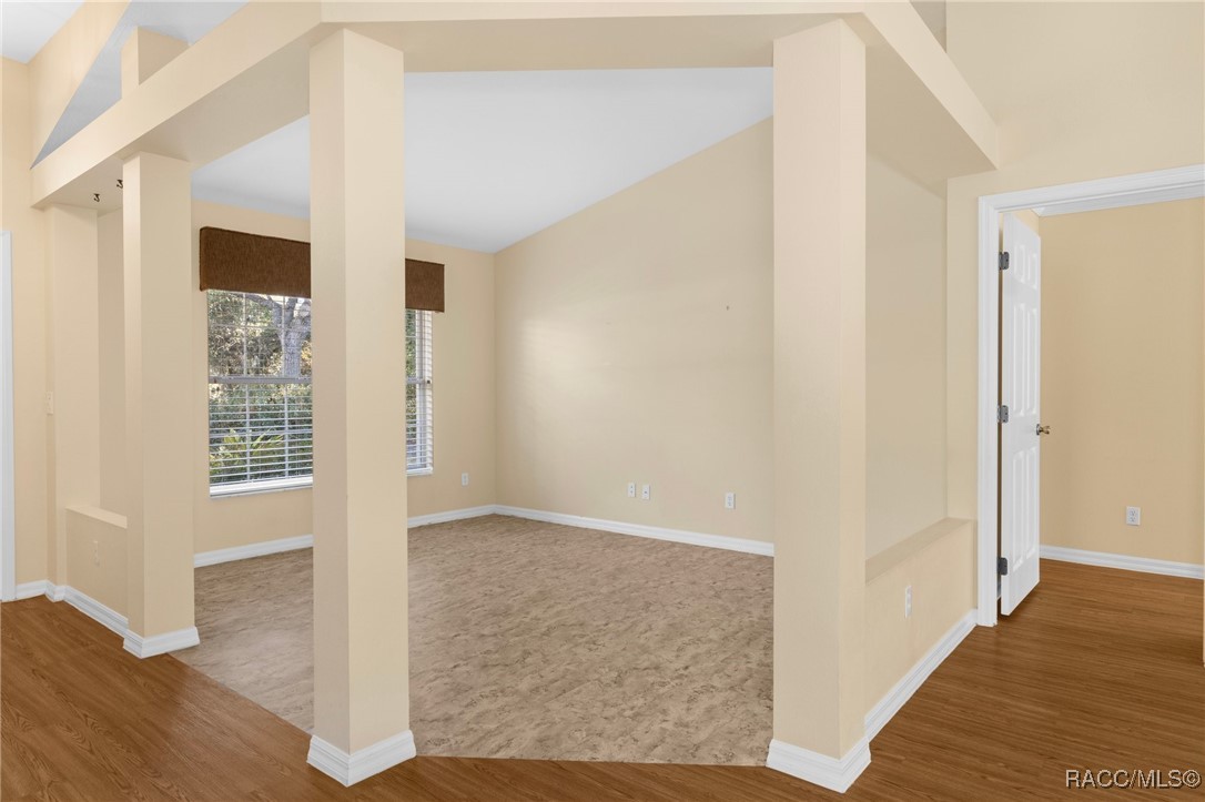 14 Laurelcherry Court