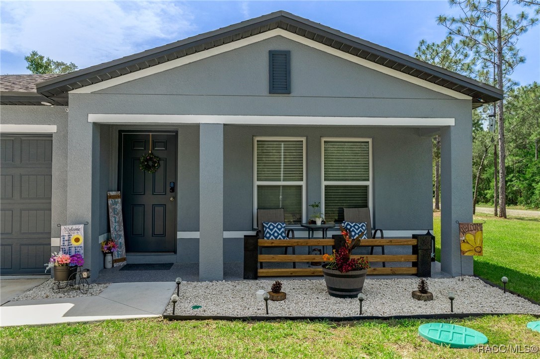 3192 W Barberton Place