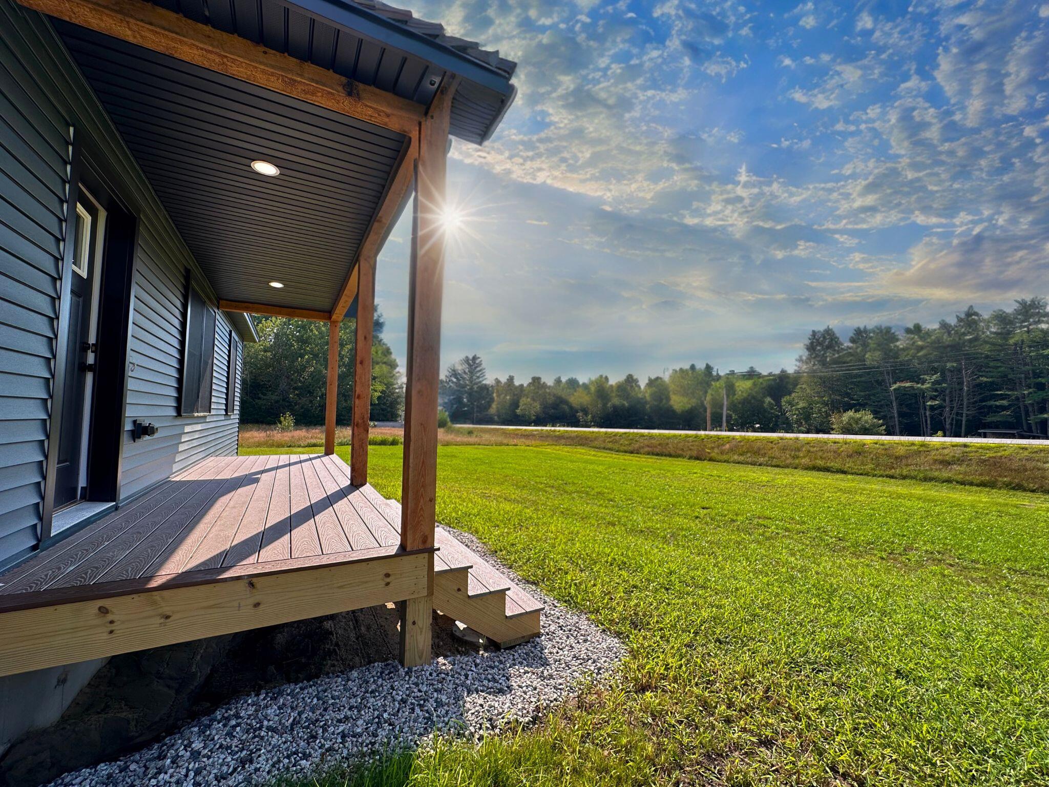 5 Frosty Hollow Farm Road