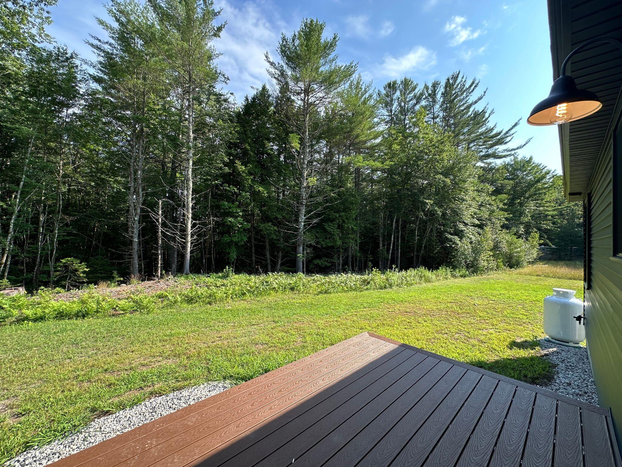 5 Frosty Hollow Farm Road