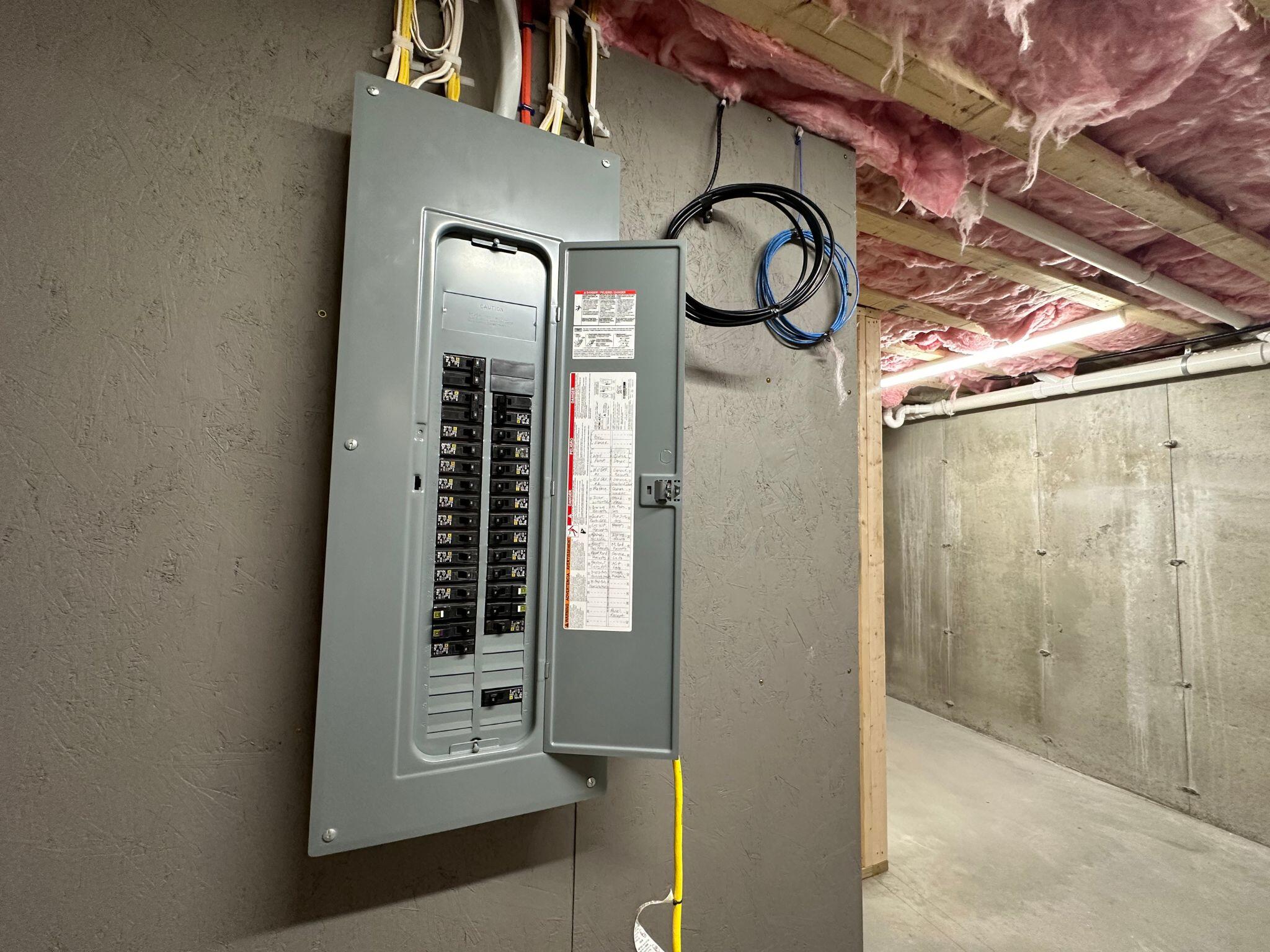 5 Frosty Hollow Farm Road