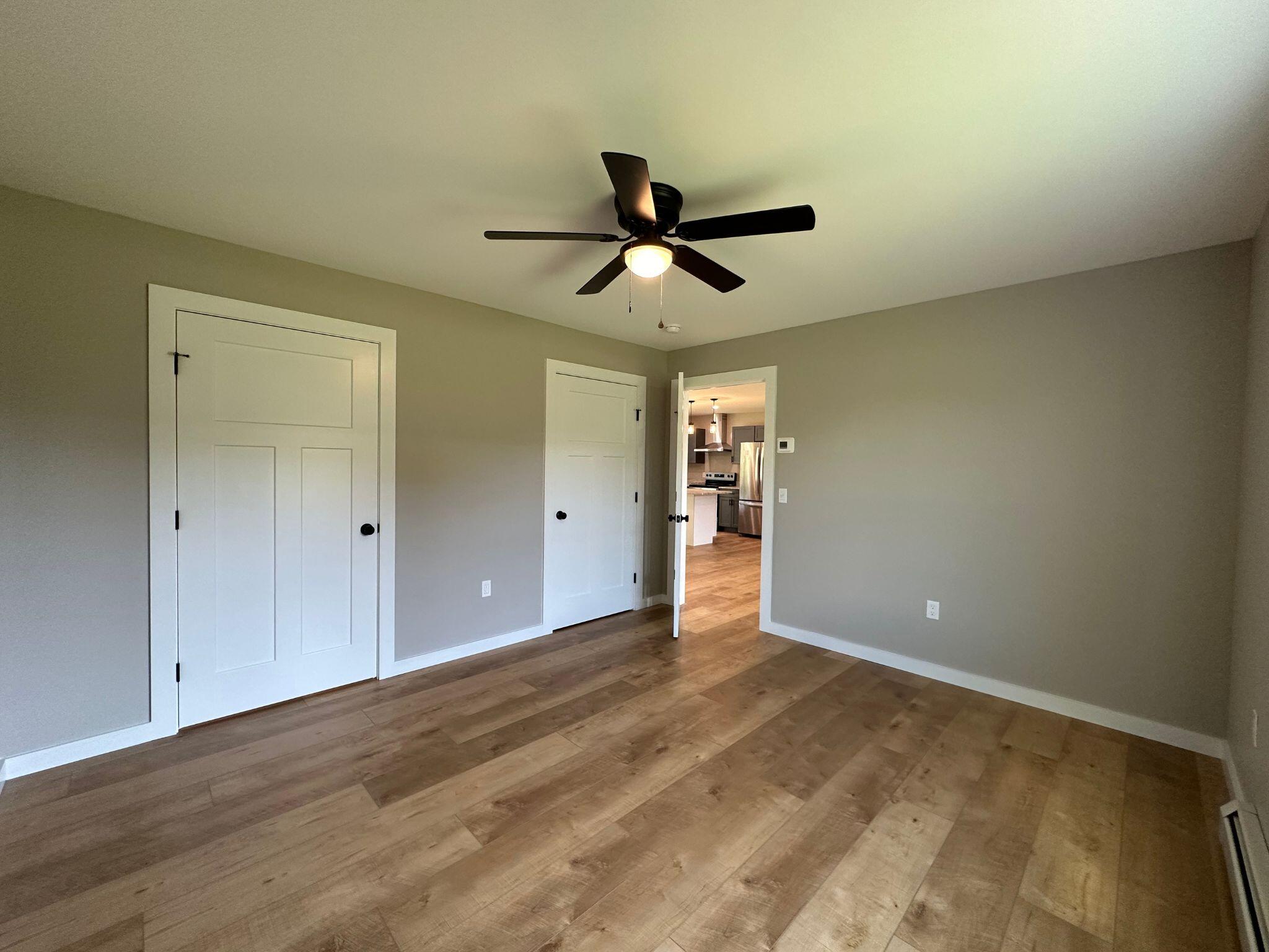 5 Frosty Hollow Farm Road