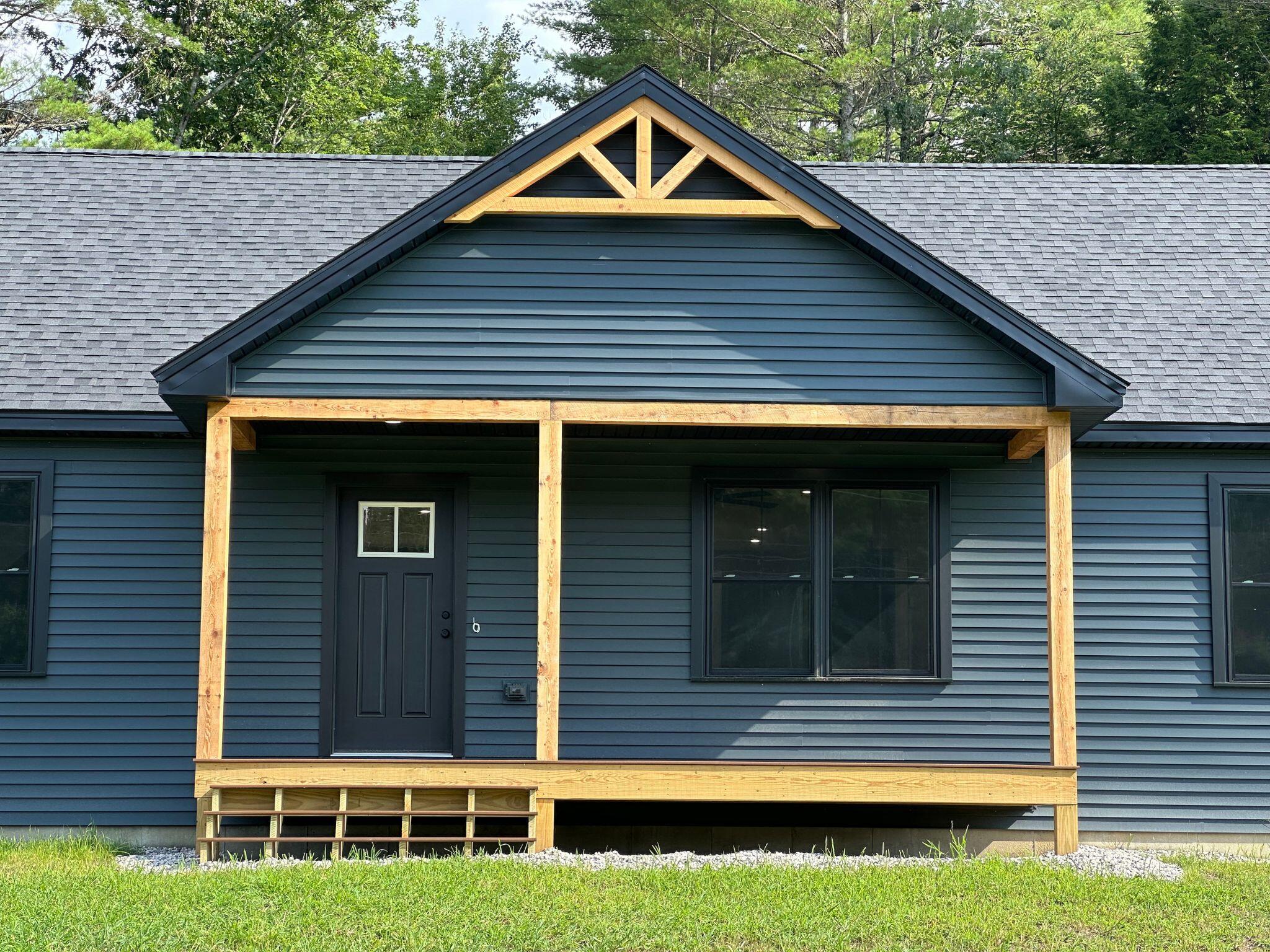 5 Frosty Hollow Farm Road