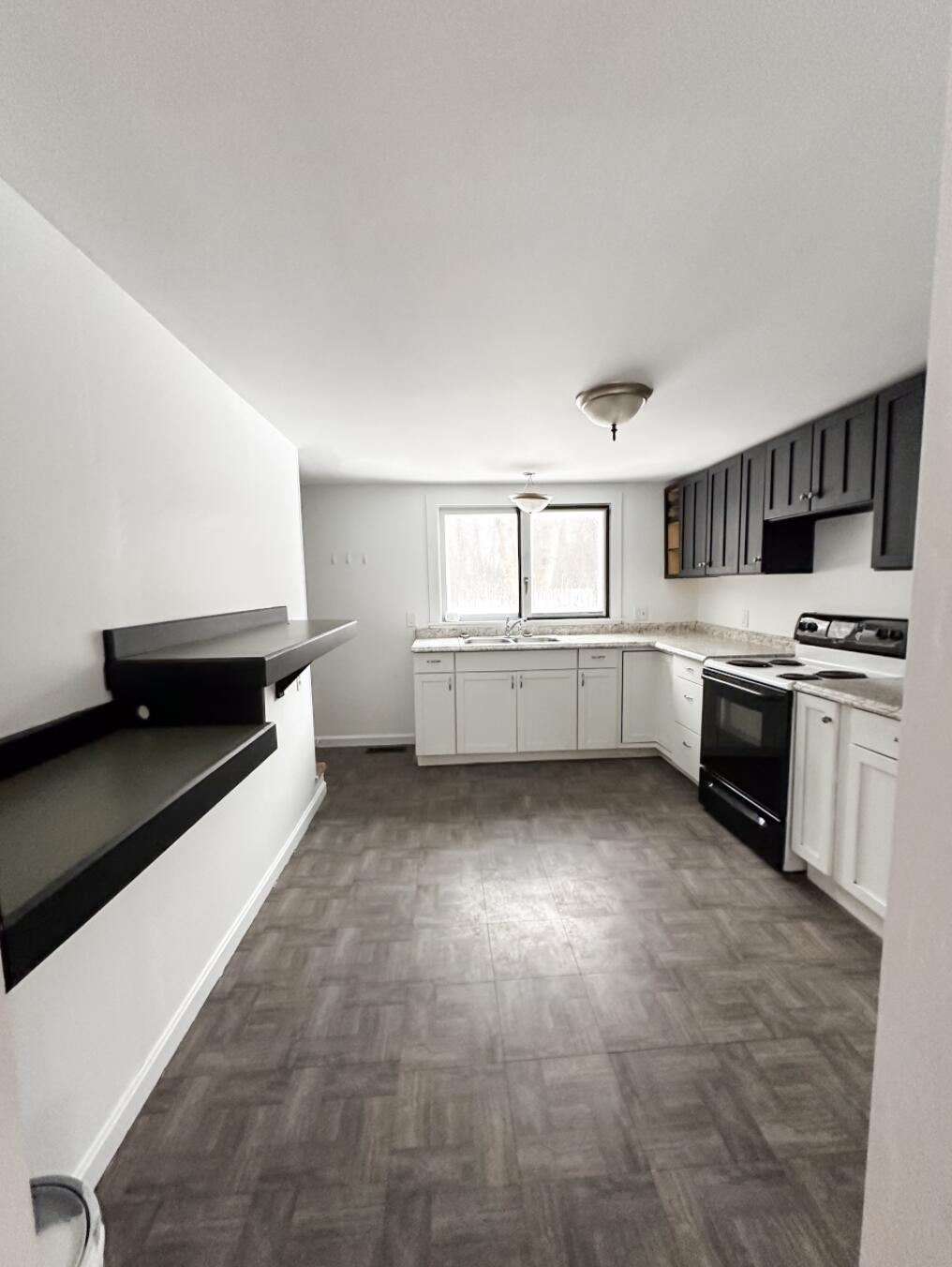 414 Roosevelt Trail