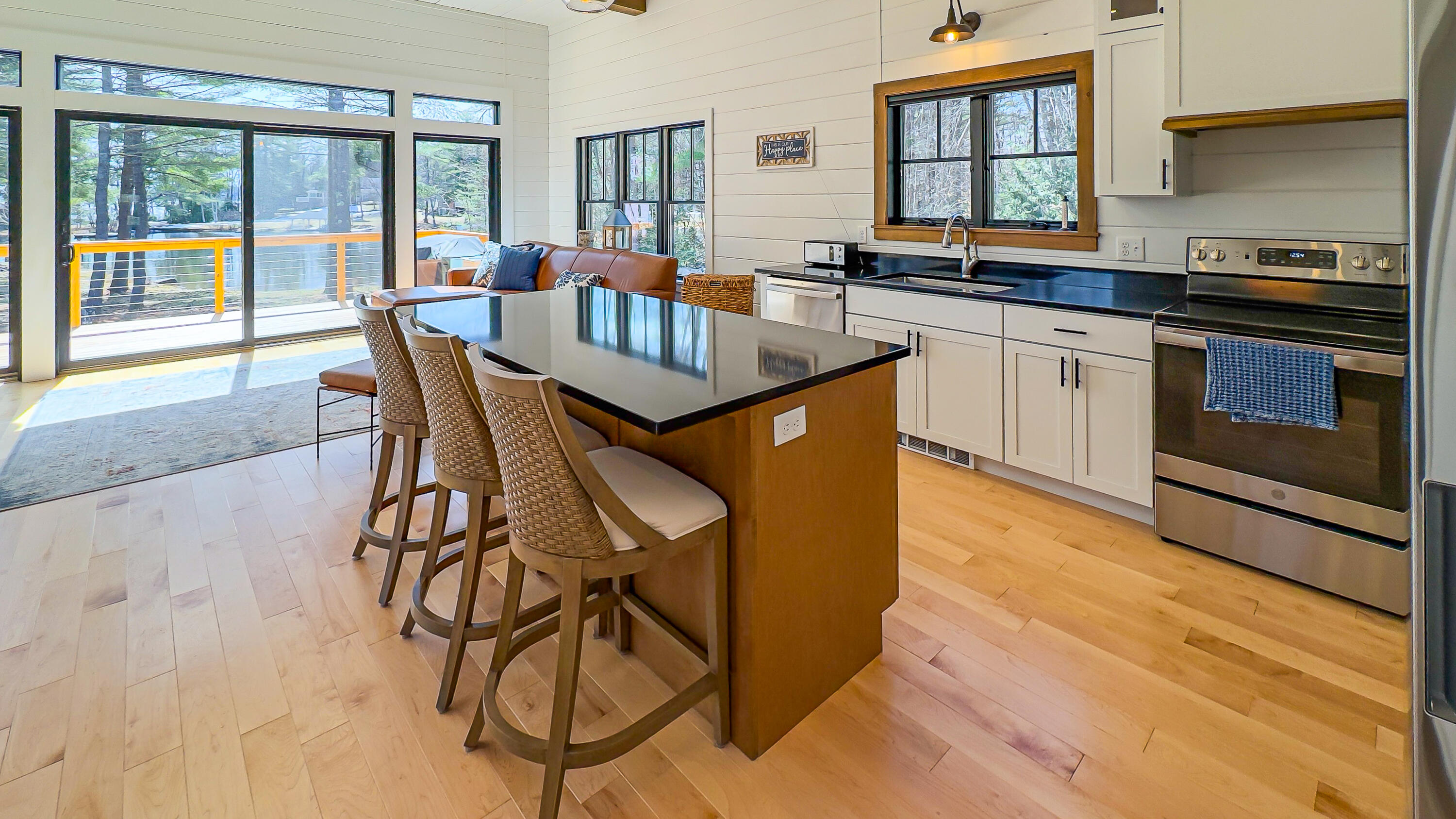 52 Harborside Drive