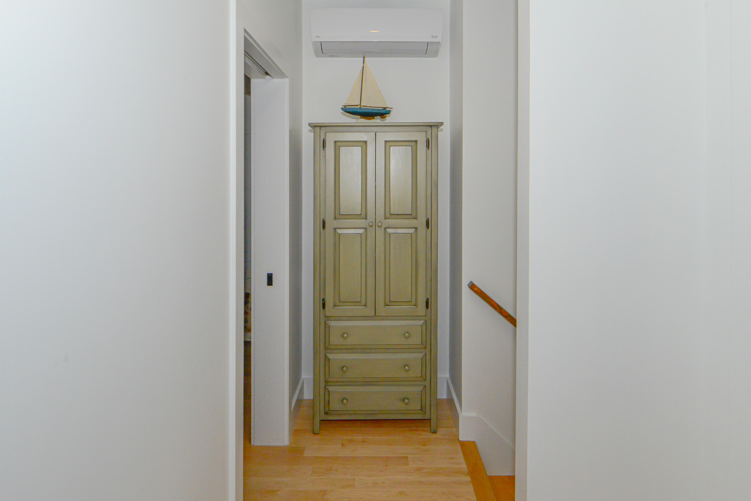 52 Harborside Drive