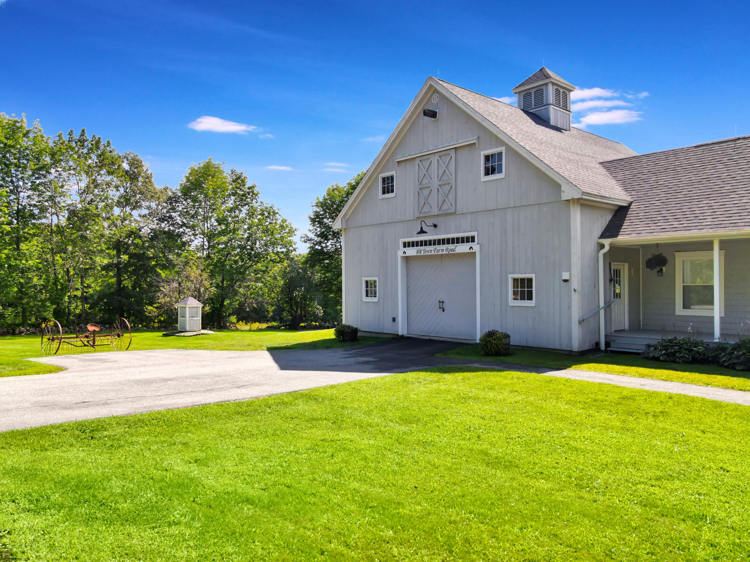 101 Town Farm Road