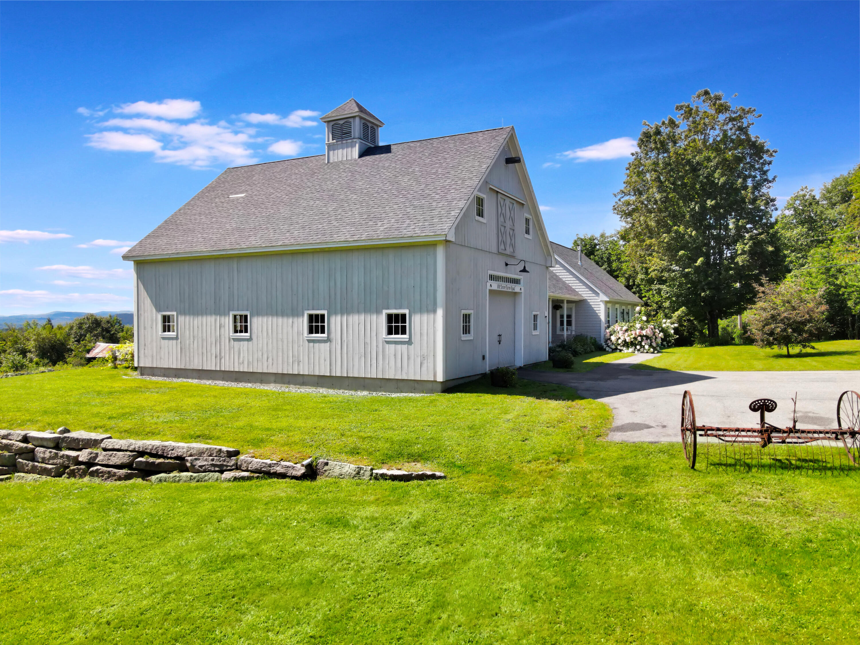 101 Town Farm Road