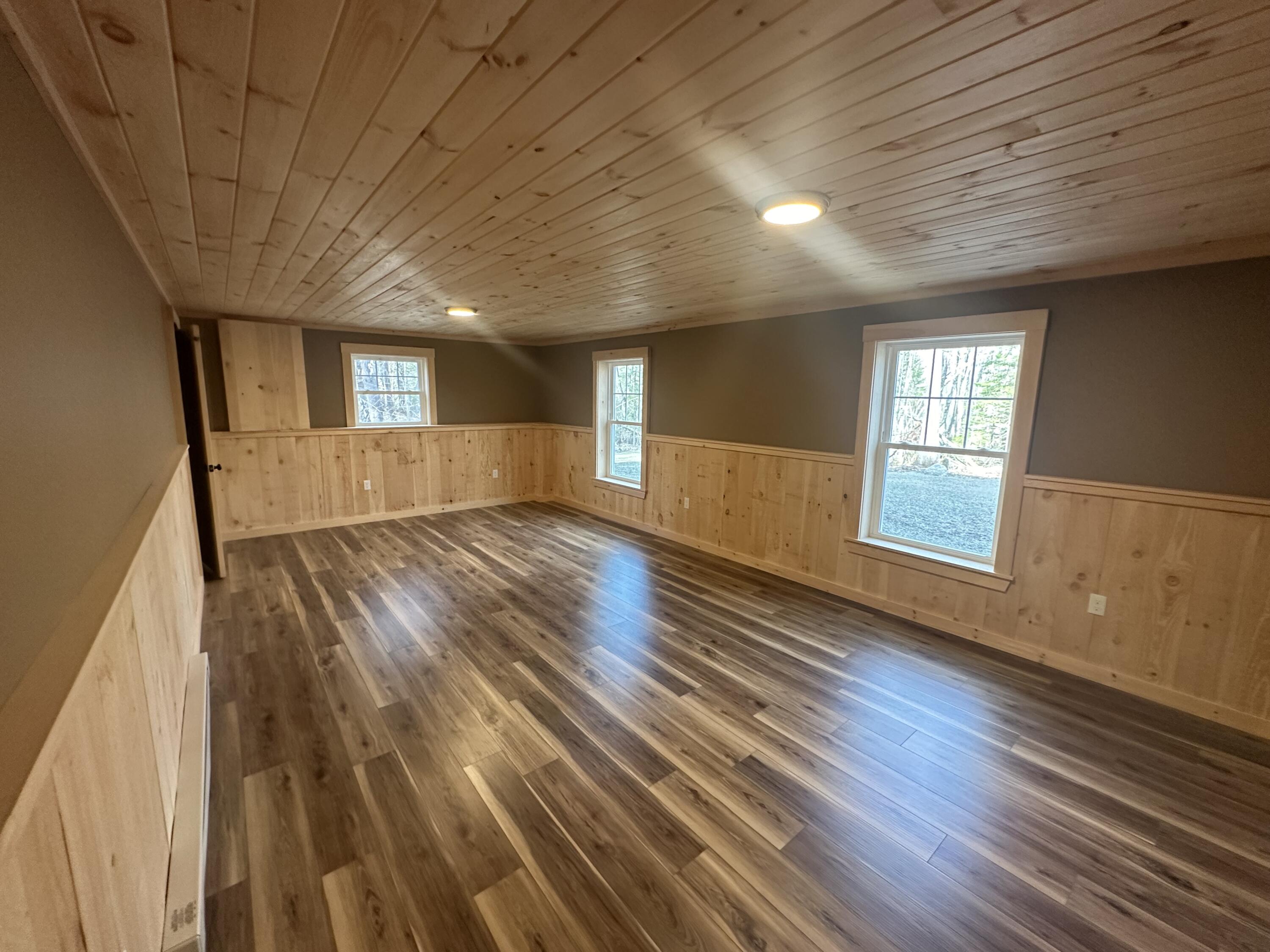 752 Quaker Ridge Road