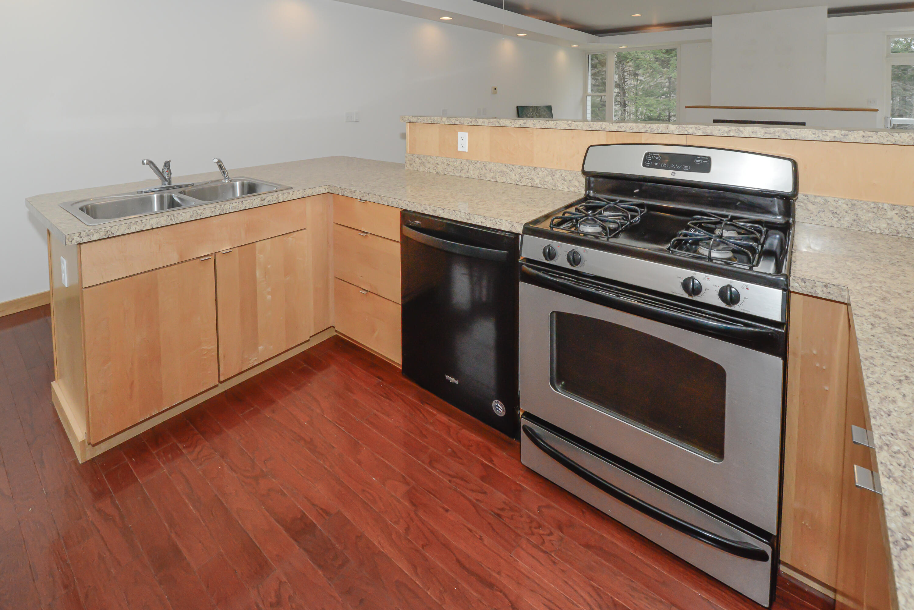 4 Hoyts Ridge Road, 4