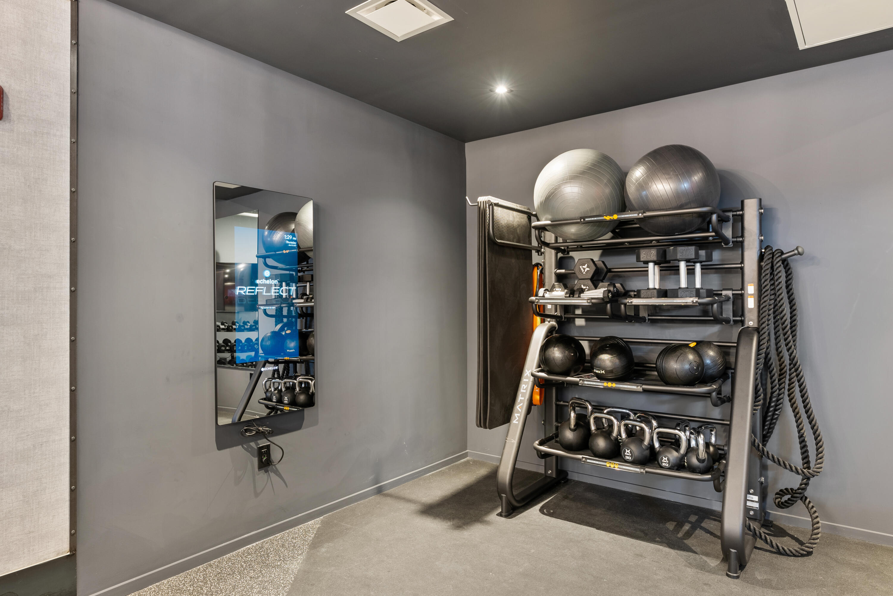 75 Chestnut Street, 501