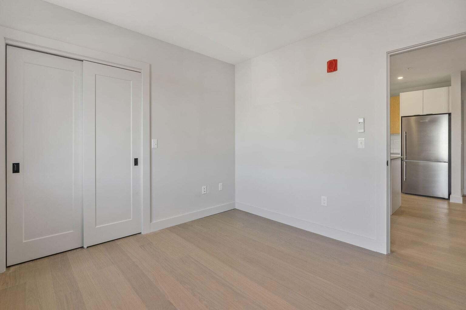 75 Chestnut Street, 501