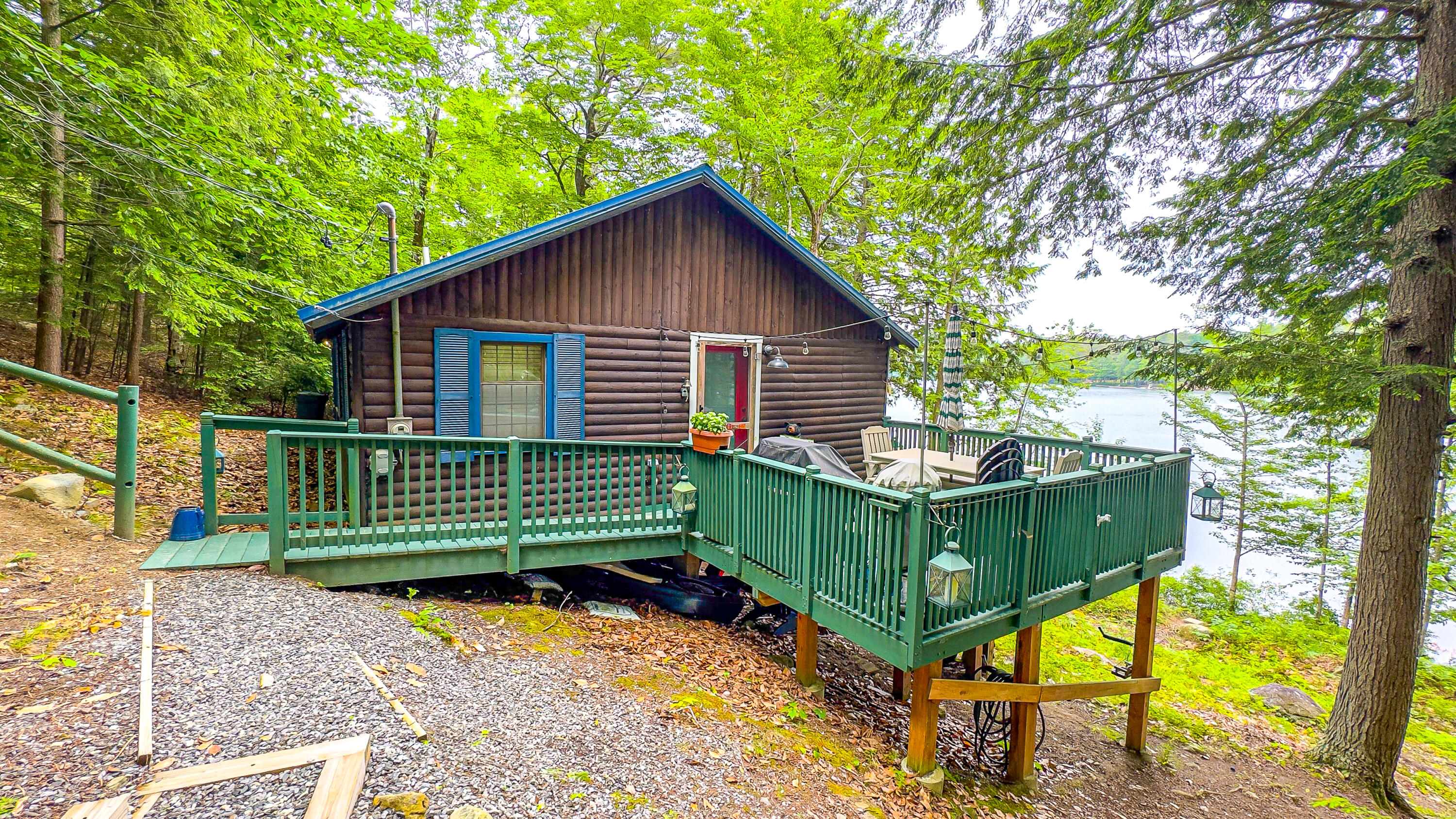 107 Coffee Pond Road