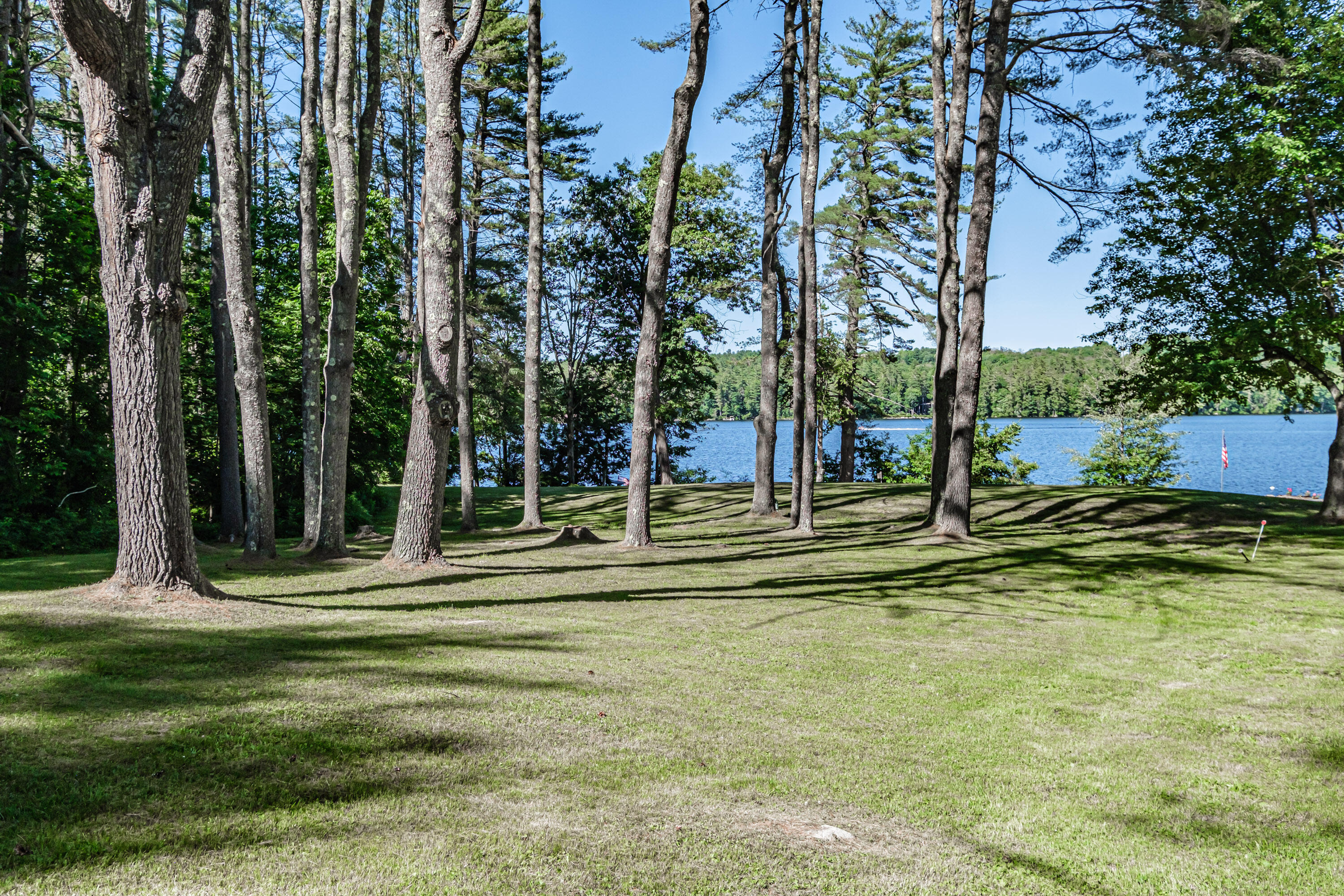 19 Lake Drive