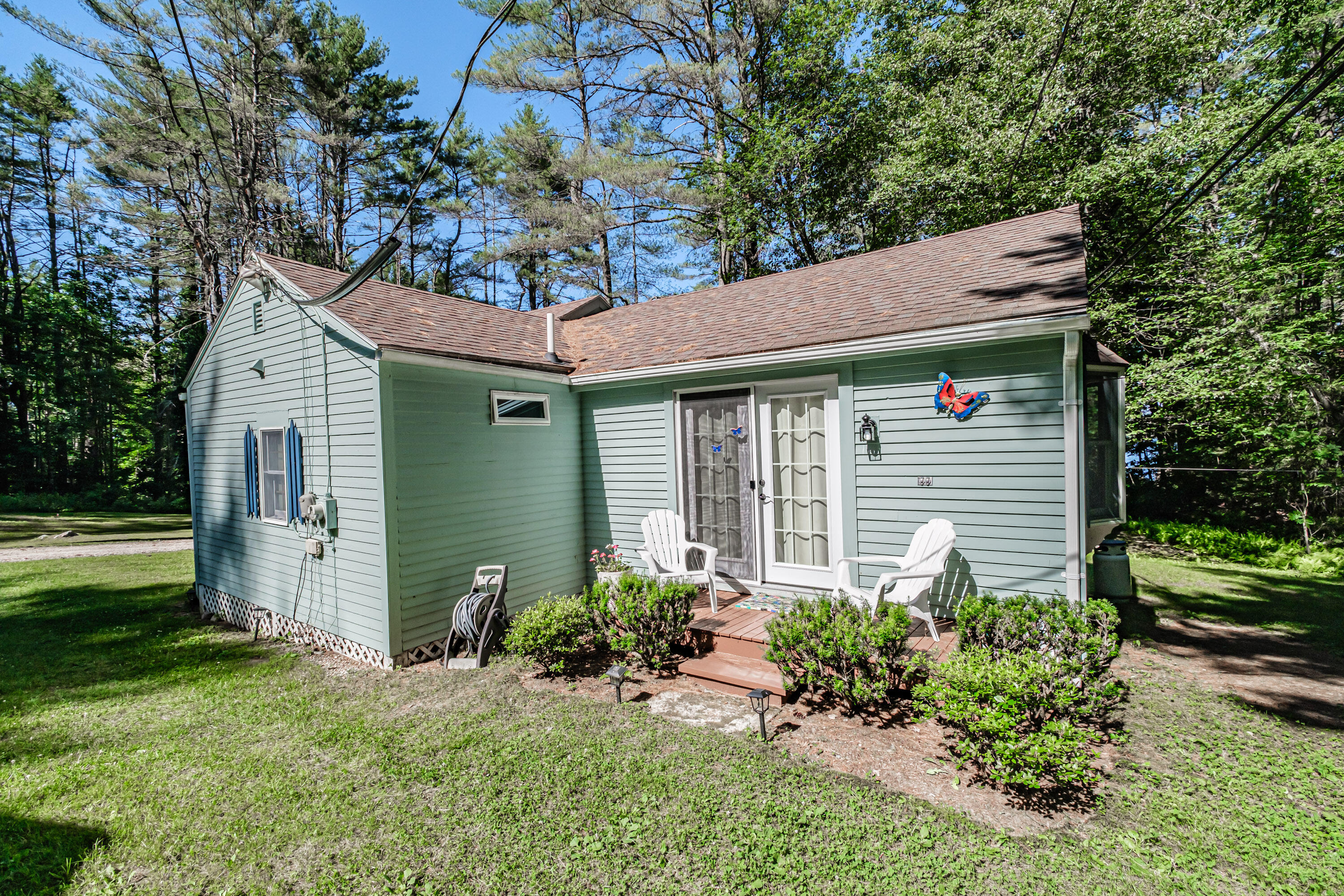 19 Lake Drive