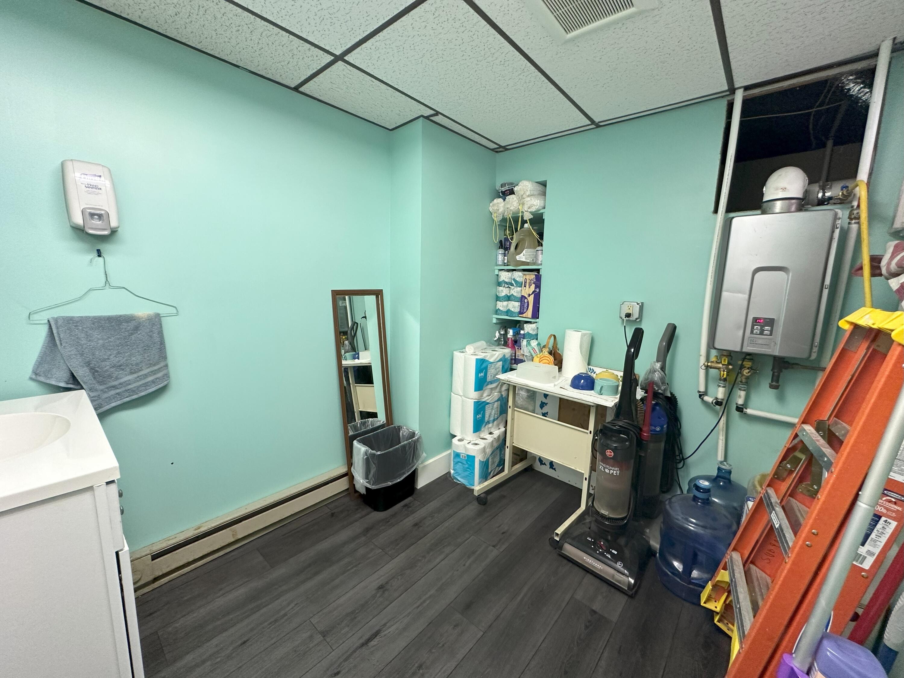 7 S South Main Street