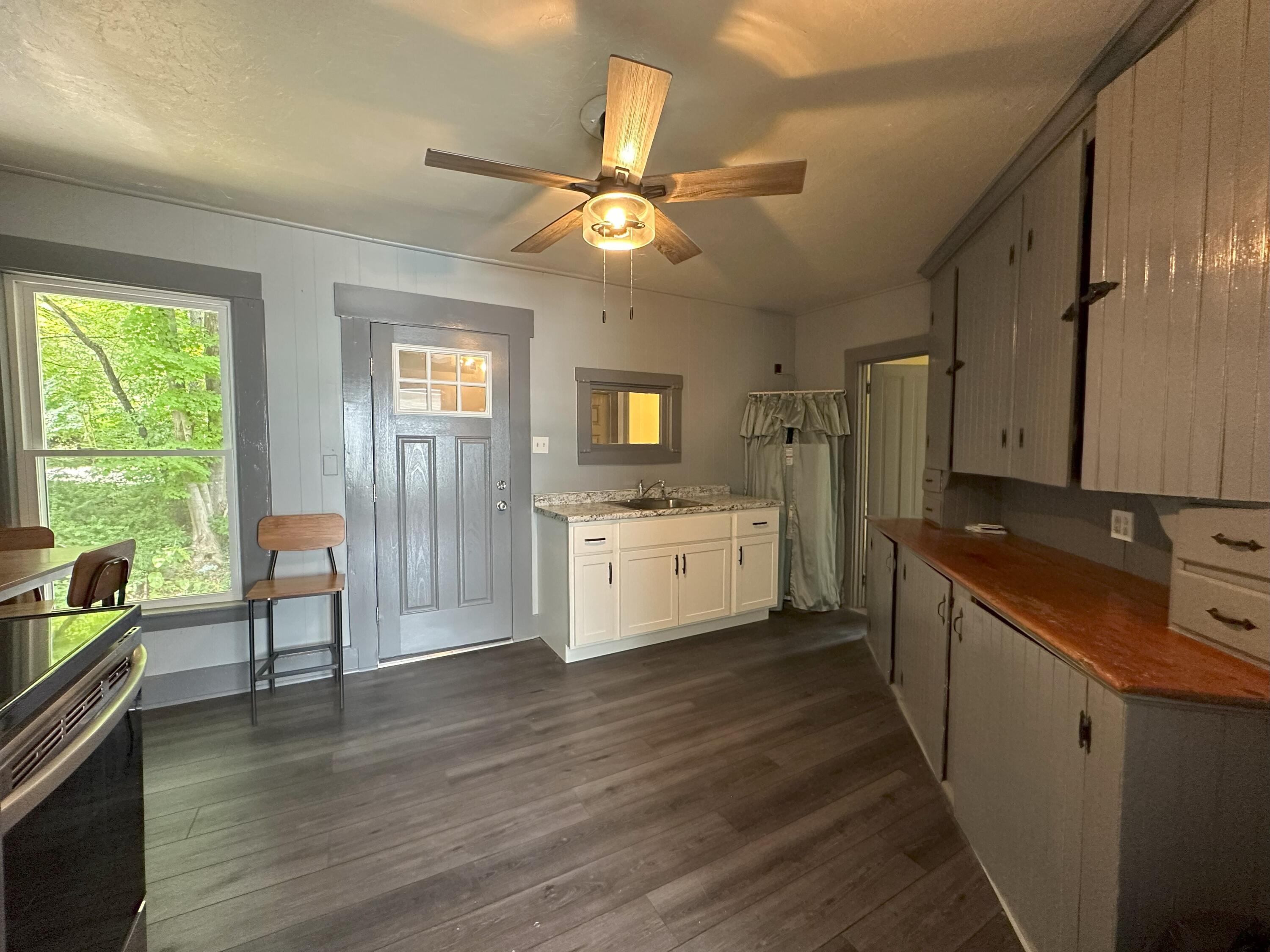 7 S South Main Street